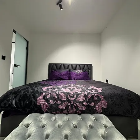 Villa Elysium Garden Belgrado